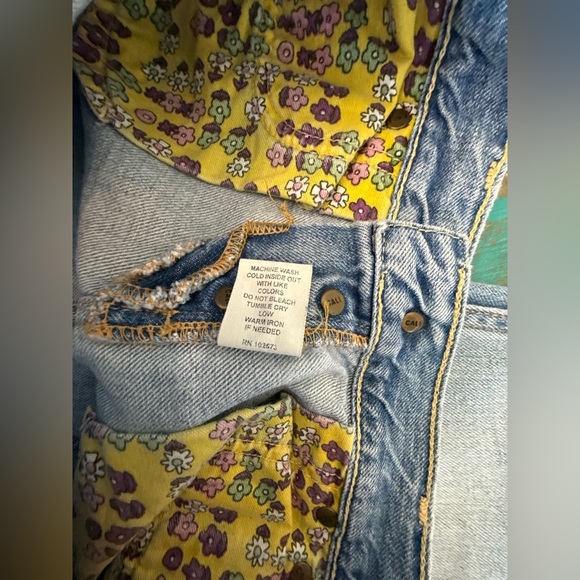 Hollister Blue Flare Jeans with Colorful Patchwork SIZE 1 - Picture 8 of 11